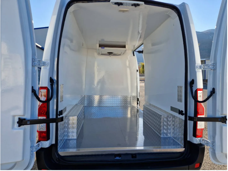 Isolamento termico per refrigerazione