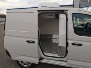 new vw caddy vans 3