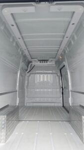 refrigerated vans for medicines 9